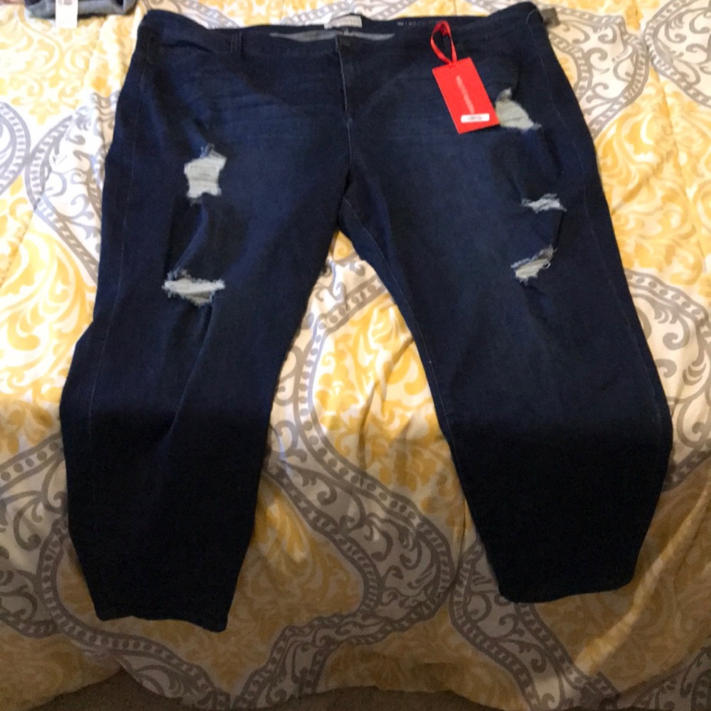 Mid-Rise Distressed Skinny Jeans